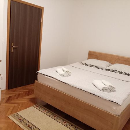 Apartmani Suzana Цриквеница Экстерьер фото
