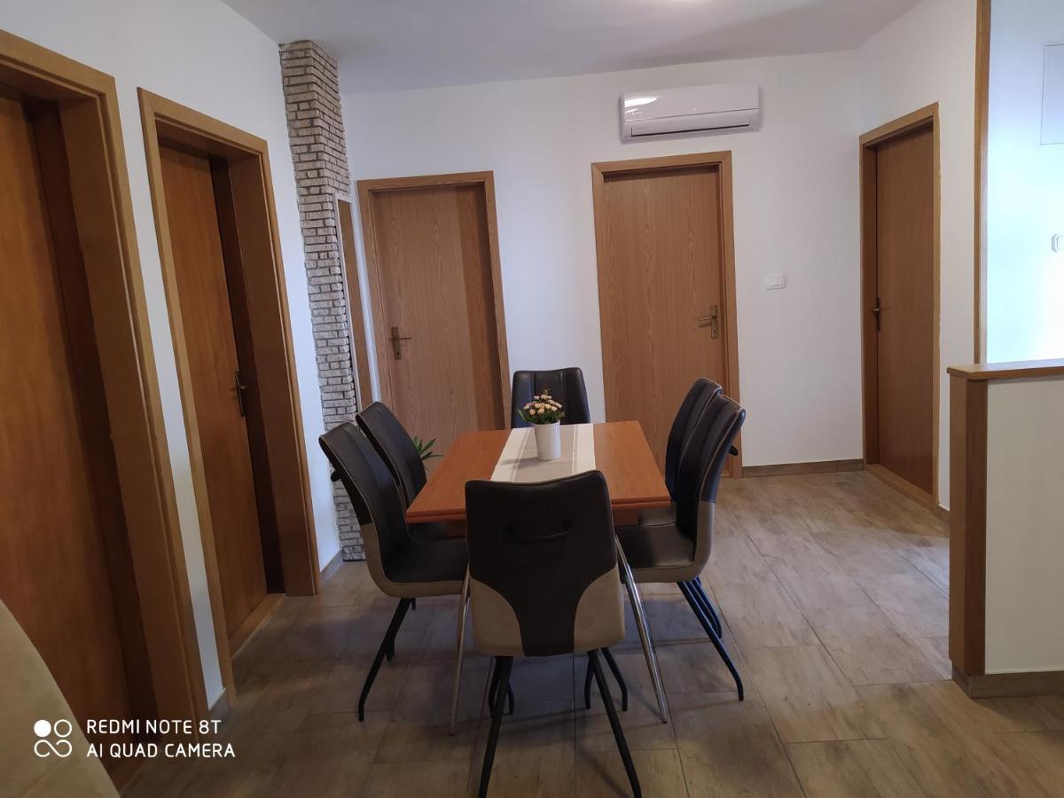 Apartmani Suzana Цриквеница Экстерьер фото