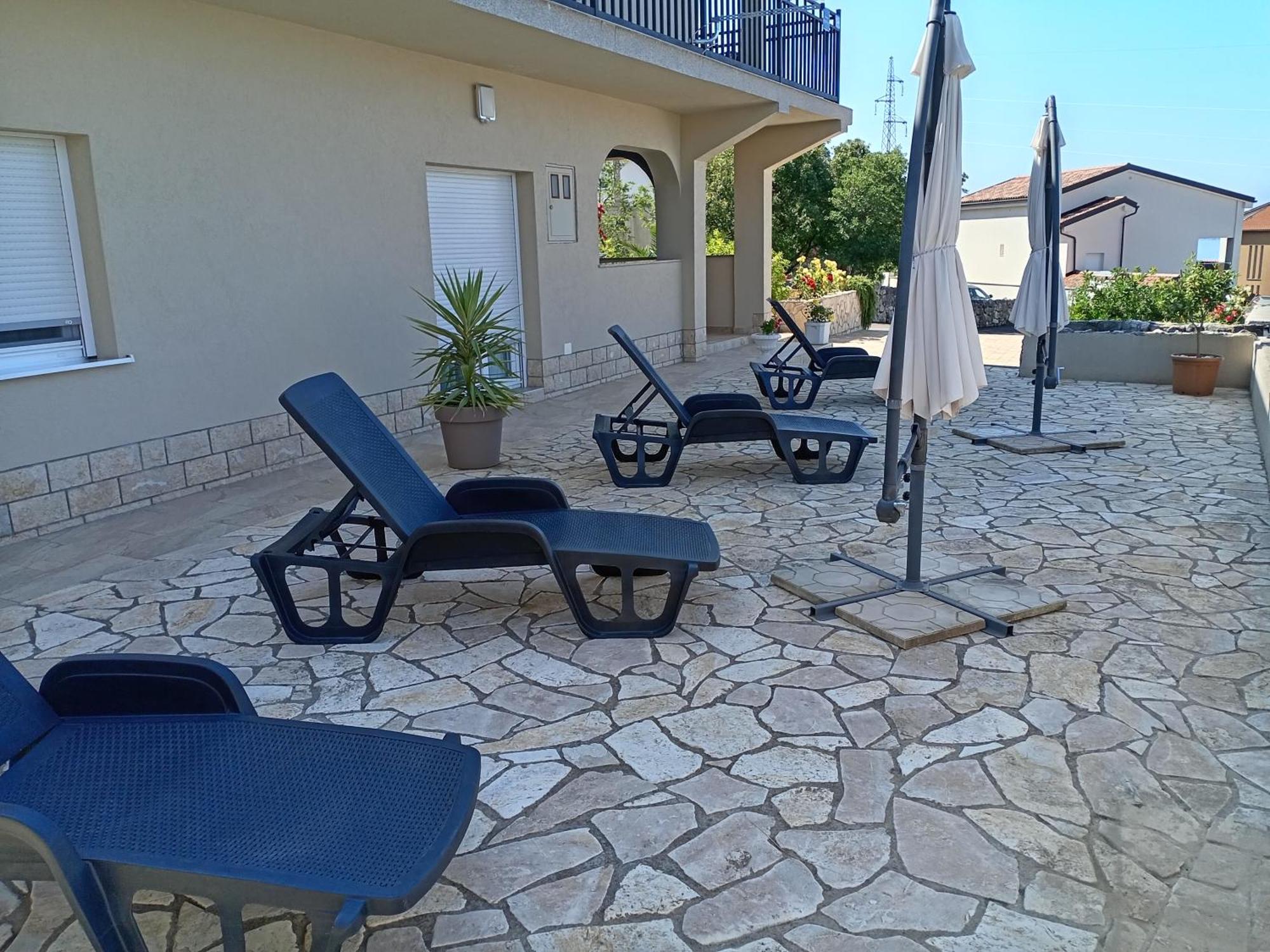 Apartmani Suzana Цриквеница Экстерьер фото