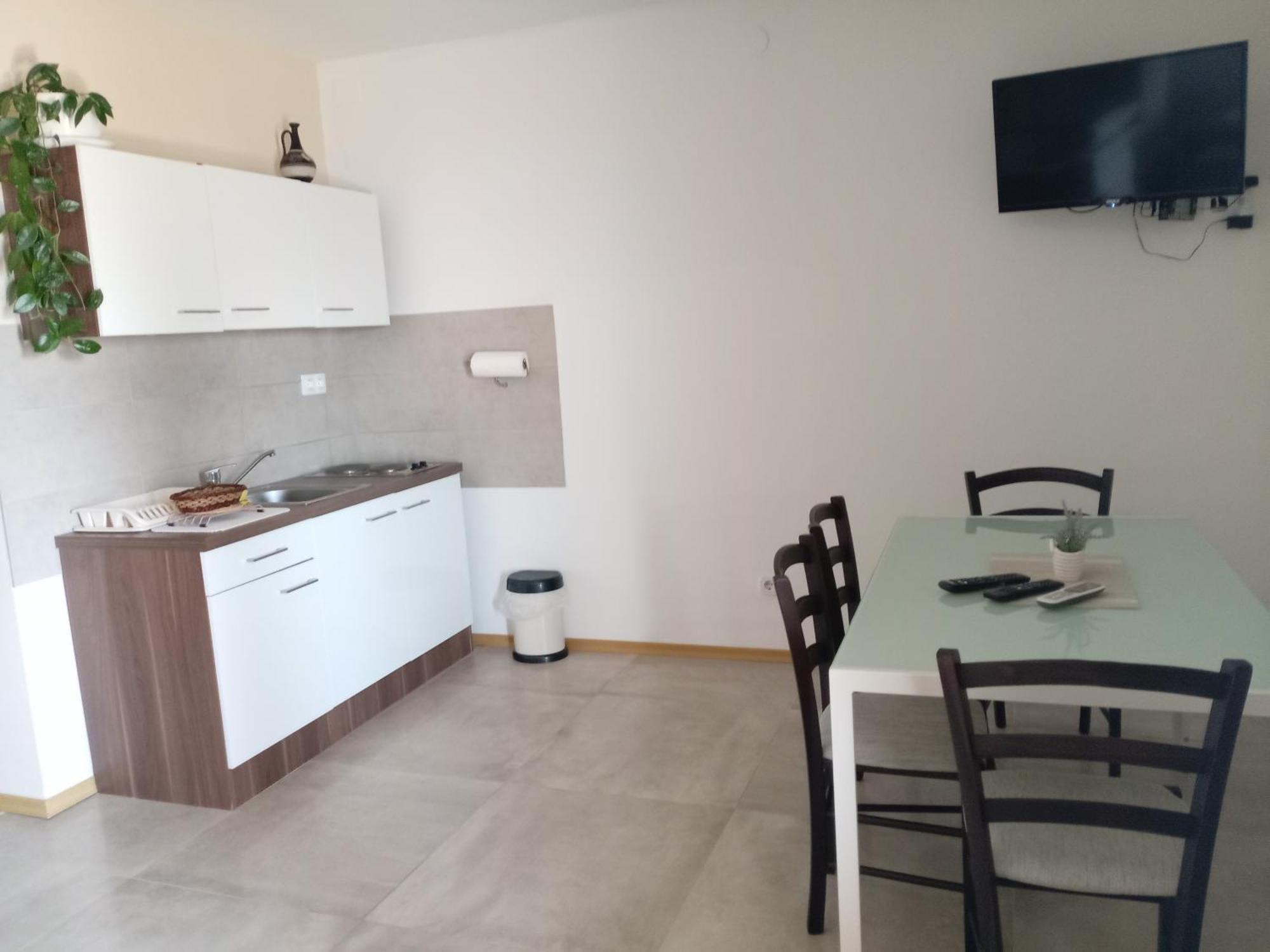Apartmani Suzana Цриквеница Экстерьер фото