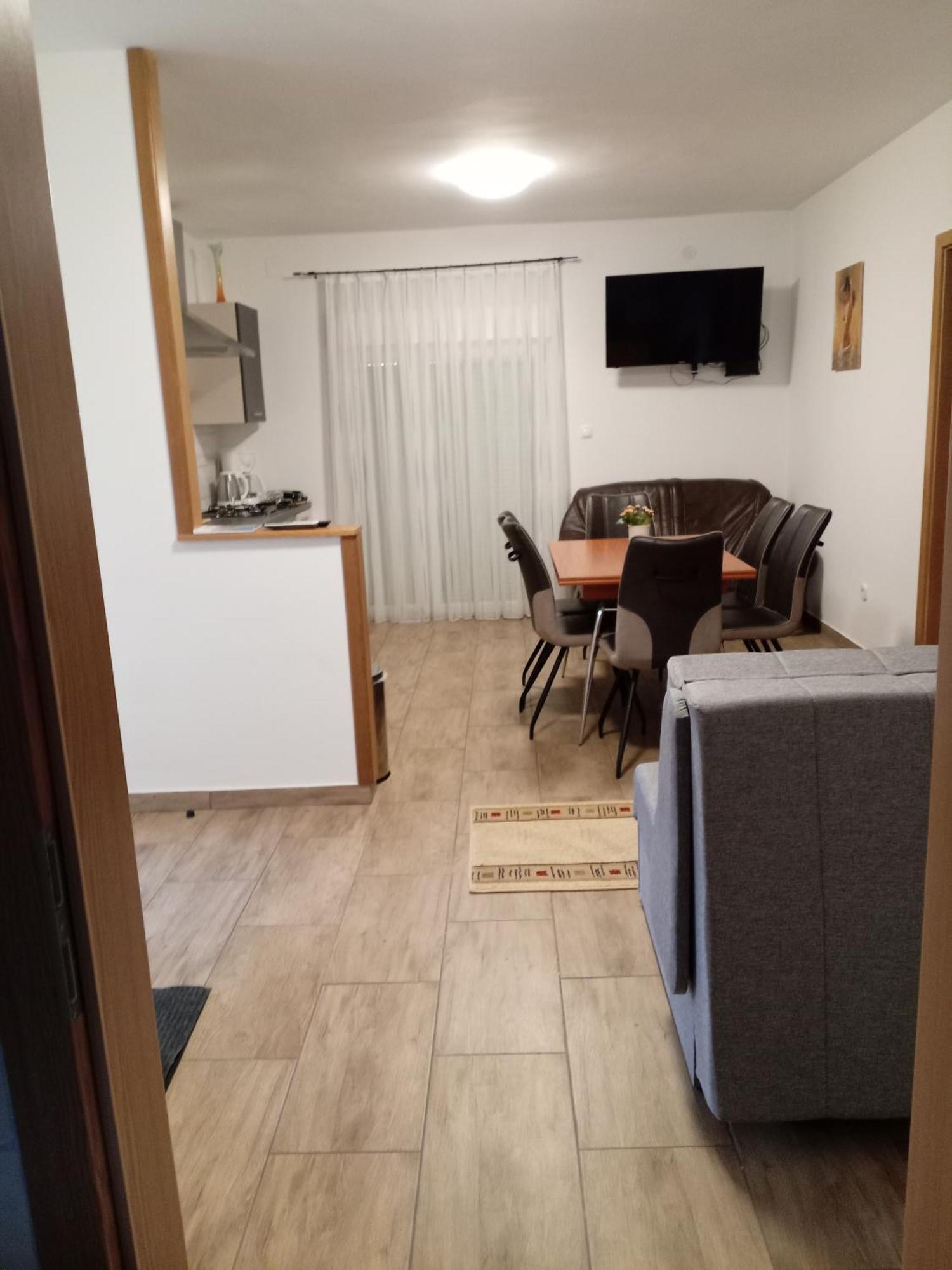 Apartmani Suzana Цриквеница Экстерьер фото
